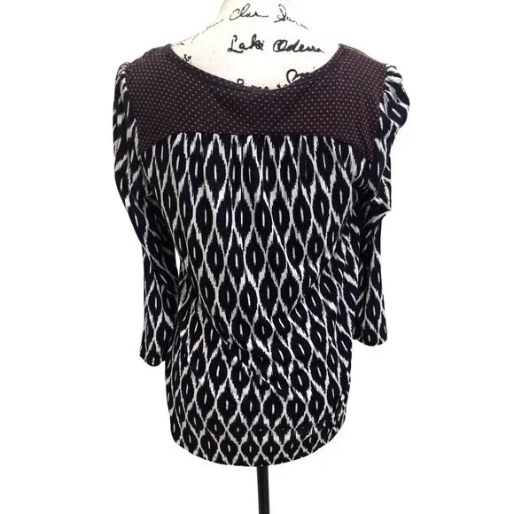 A Common Thread Anthropologie Women's Top Blue Ikat Embroidered Boho Size XS - Picture 3 of 9